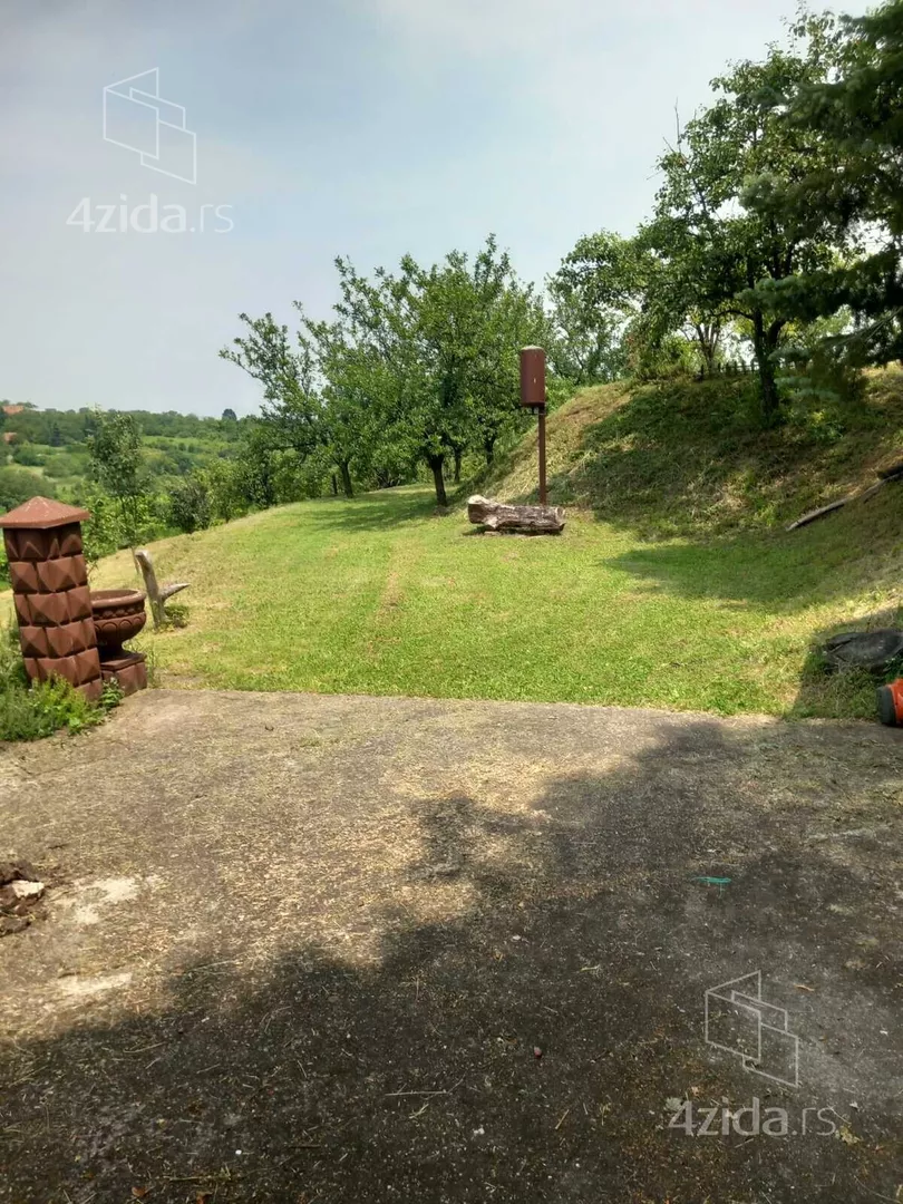 Građevinsko zemljište | 4zida