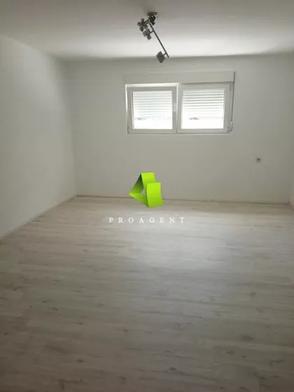 Pantelej | 4zida.rs