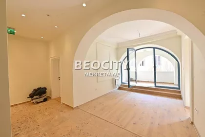 Petrovaradinsko Podgrađe - Gradić | 4zida.rs