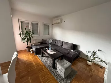 Kneževac | 4zida.rs