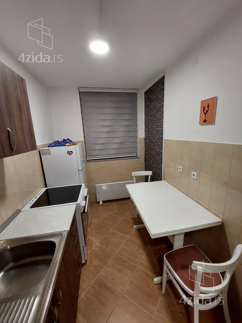 Garsonjera | 4zida