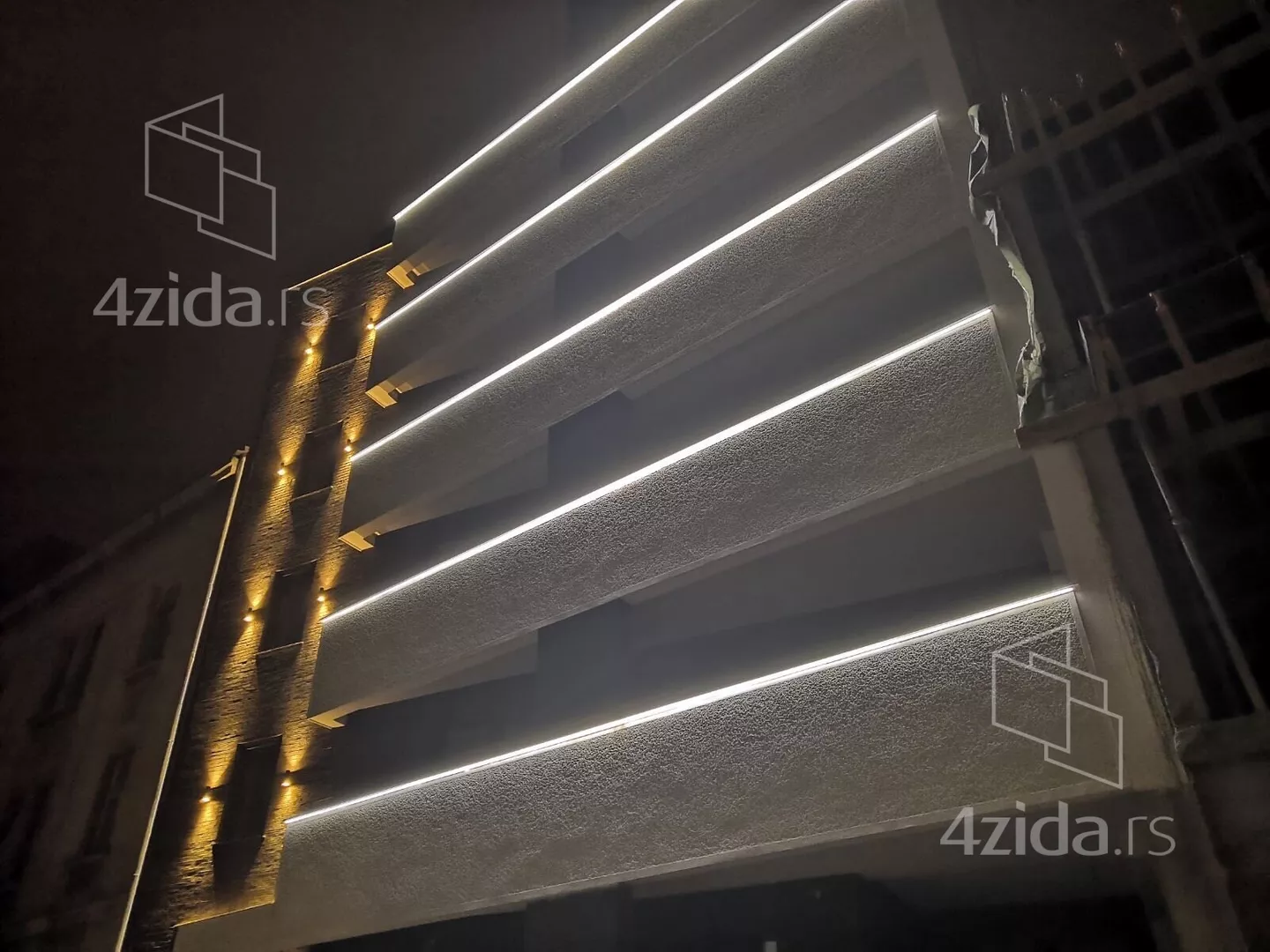 Šestosoban stan | 4zida