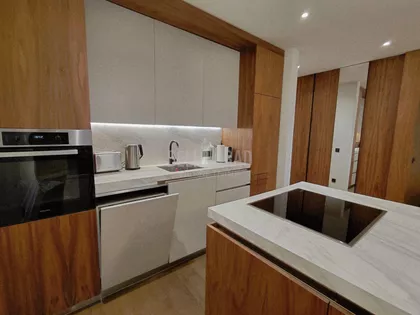 Venizelosova | 4zida.rs