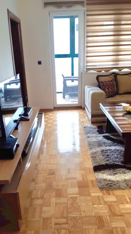 Gradske lokacije | 4zida.rs