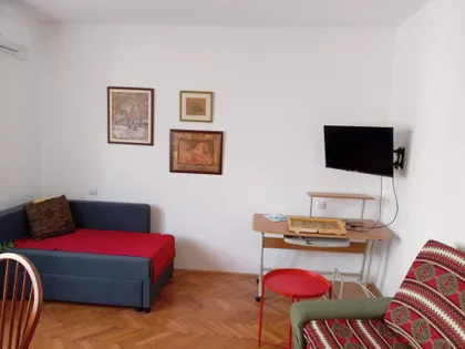 Bogdana Garabantina | 4zida.rs