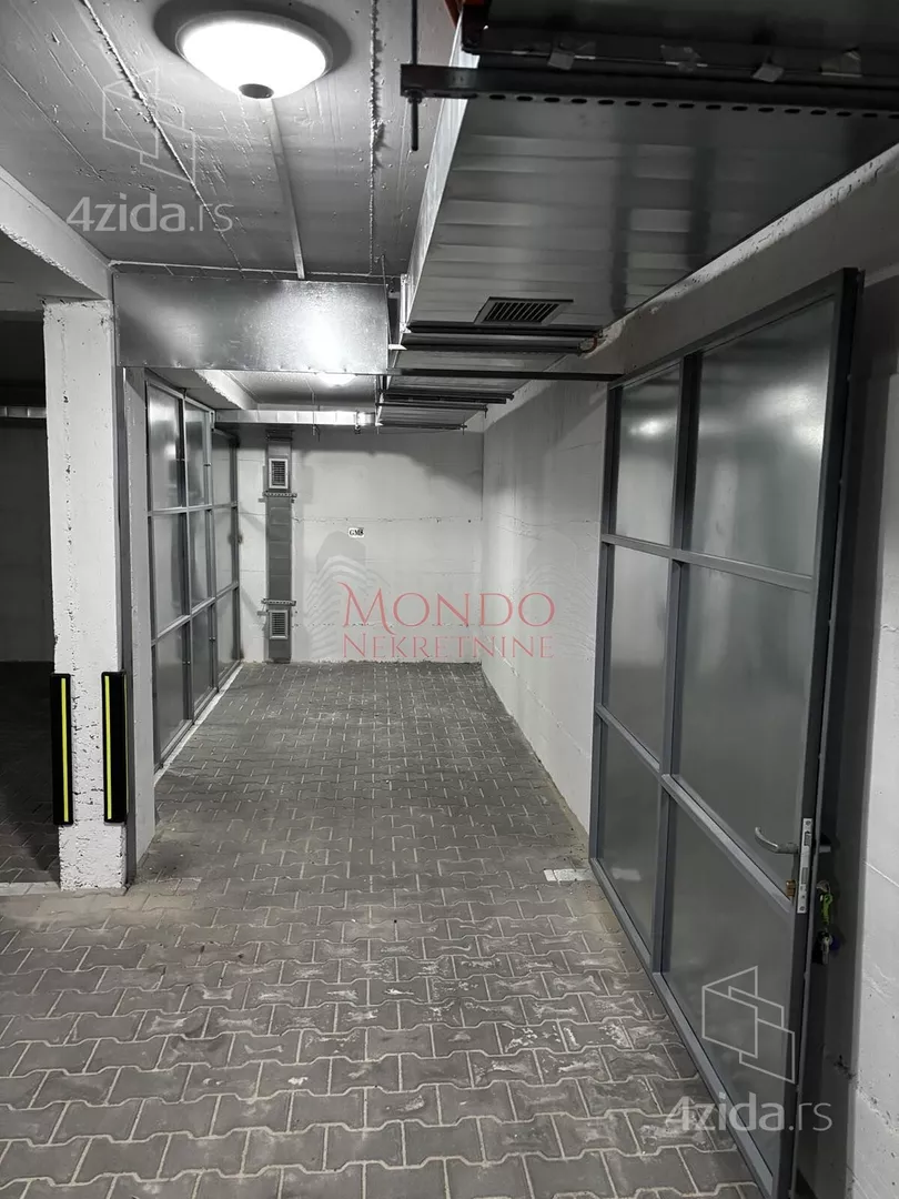 Garaža/Parking | 4zida