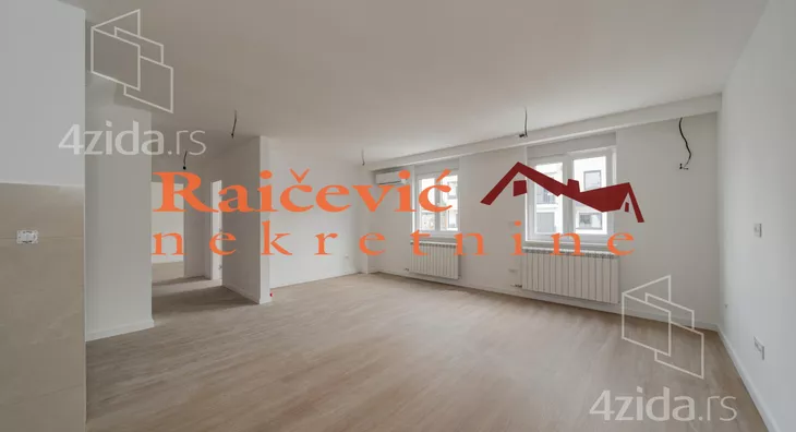 Petosoban stan | 4zida