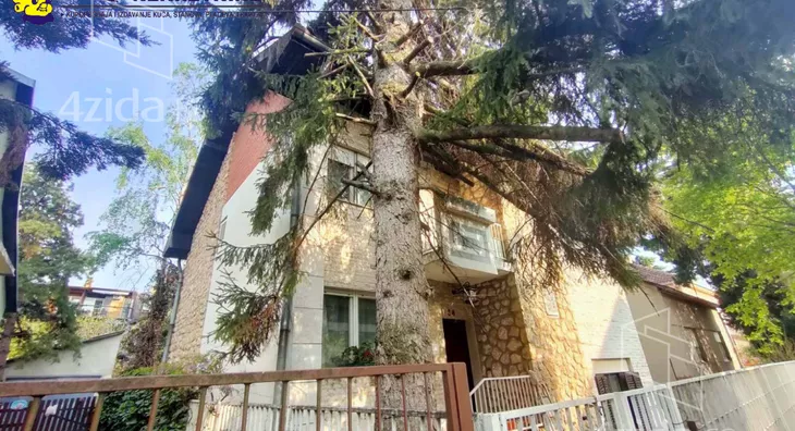 Kuća | 4zida