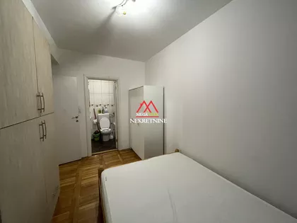 Petra Drapšina | 4zida.rs