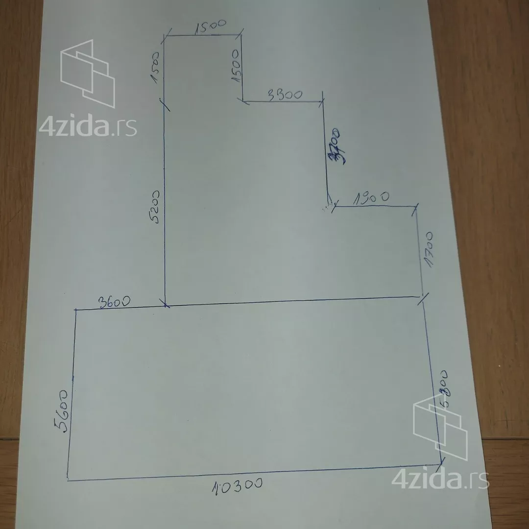 Jednoiposoban stan | 4zida