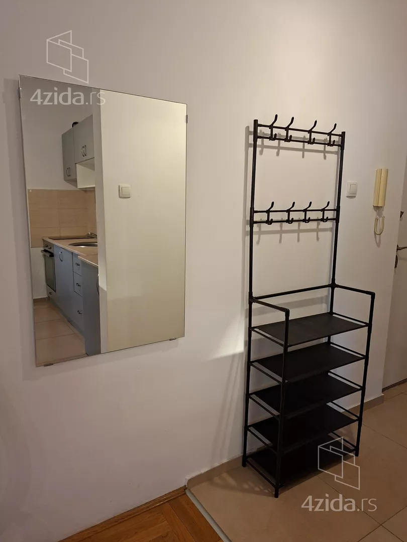 Garsonjera | 4zida