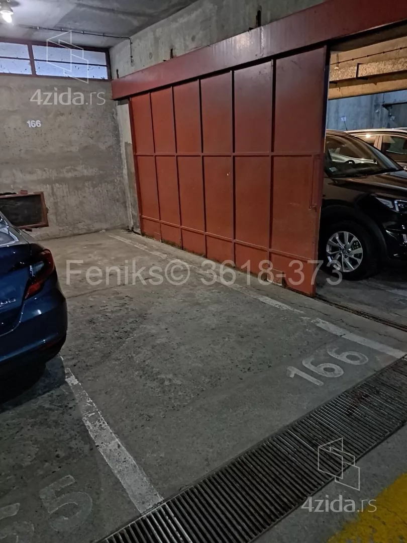 Garaža/Parking | 4zida