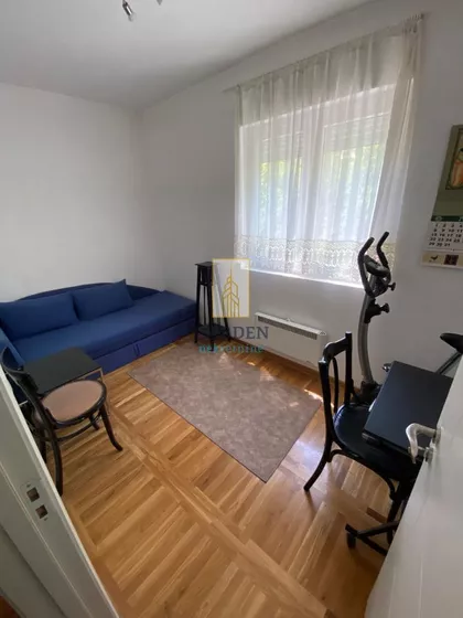 Steve Žigona | 4zida.rs