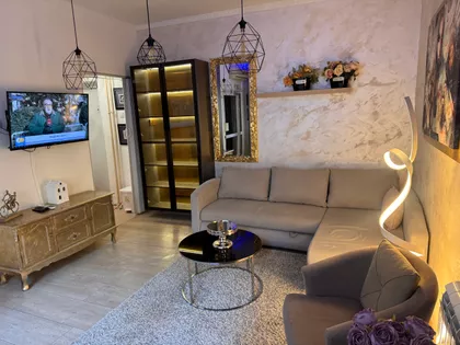 Koče Kapetana 51 | 4zida.rs