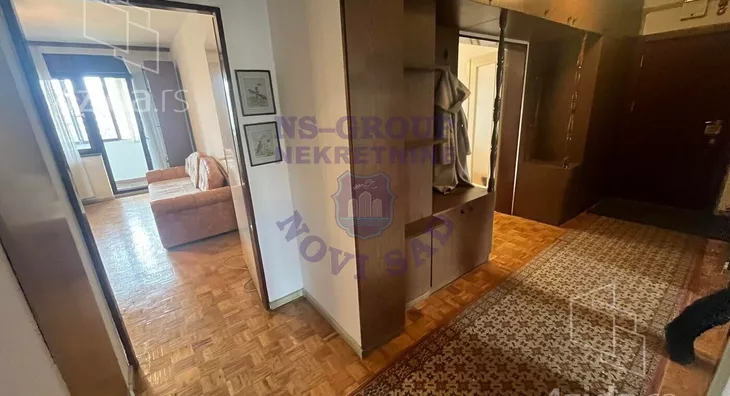 Četvoroiposoban stan | 4zida