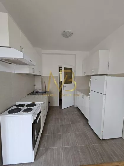 Banovo Brdo | 4zida.rs