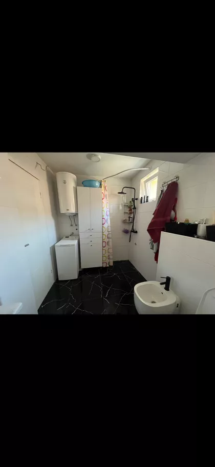 Stefana Prvovenčanog 33 | 4zida.rs