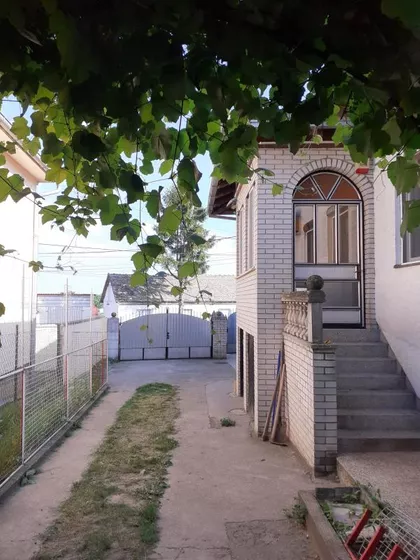 Braće Novaković | 4zida.rs