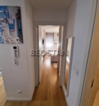 Urosa Martinovica | 4zida.rs