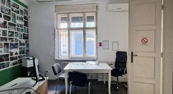 Šestosoban stan | 4zida