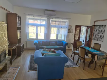 Mali Bajmok | 4zida.rs