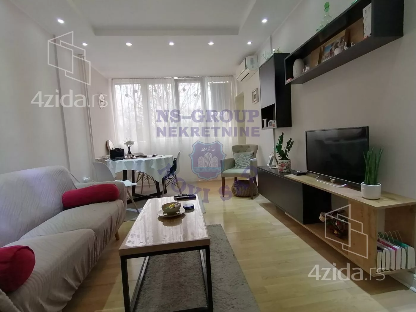 Dvoiposoban stan | 4zida