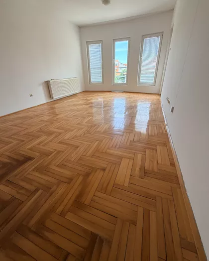 Gradske lokacije | 4zida.rs