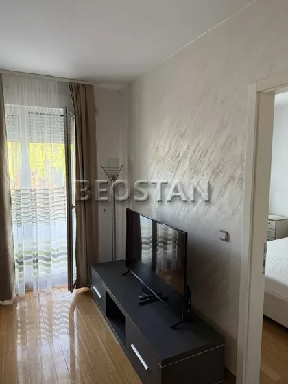 Astana | 4zida.rs