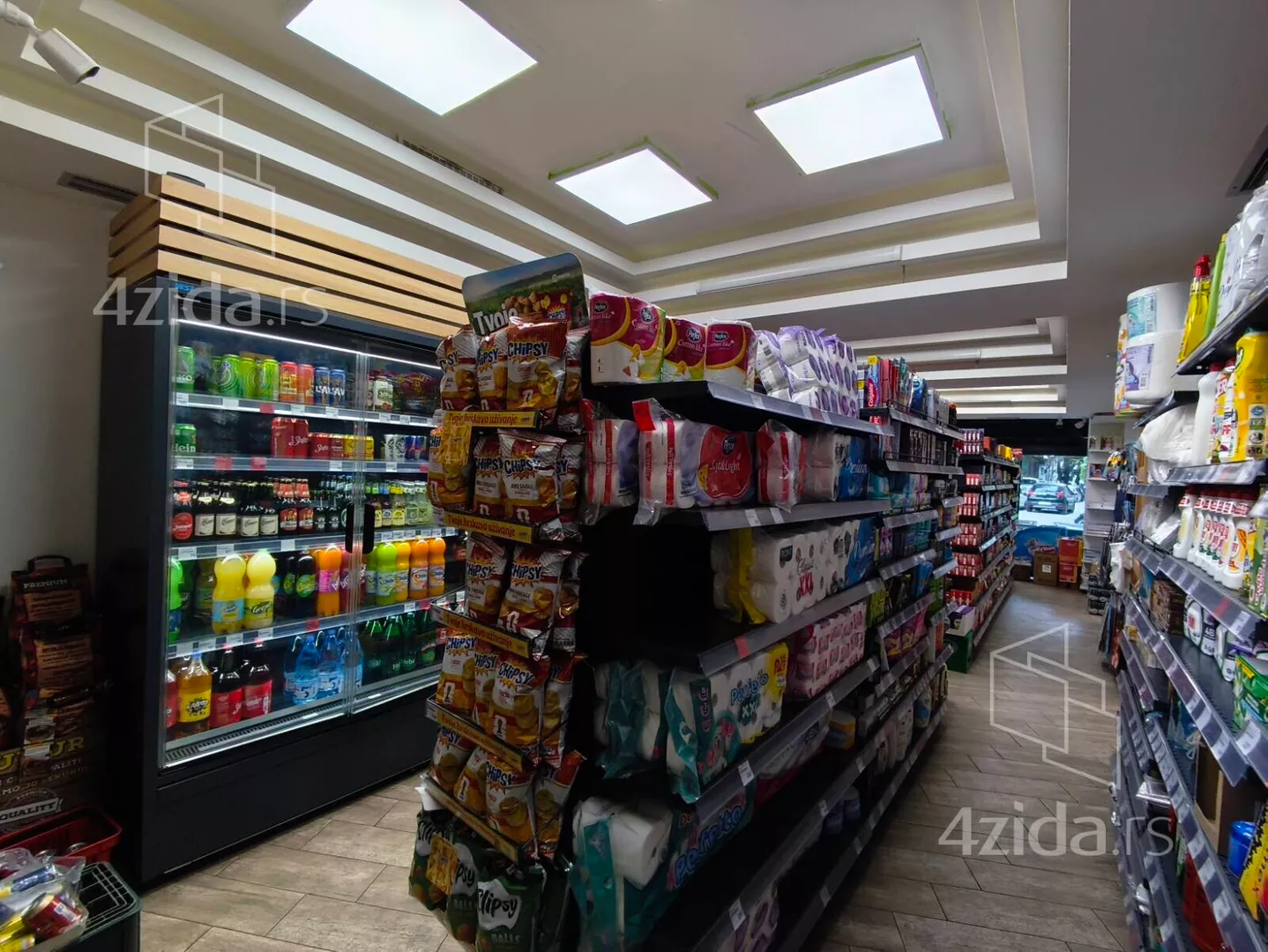 Lokal | 4zida