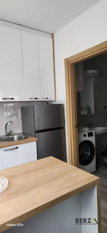 Novo Naselje | 4zida.rs