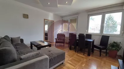 Kanarevo Brdo | 4zida.rs