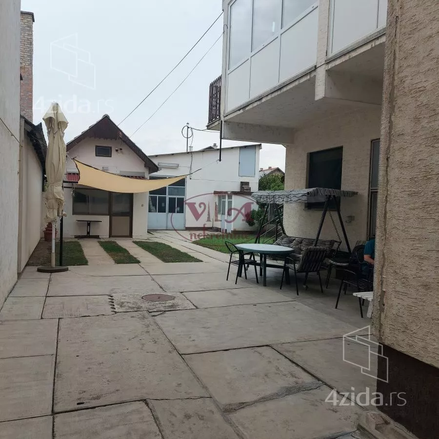 Kuća | 4zida