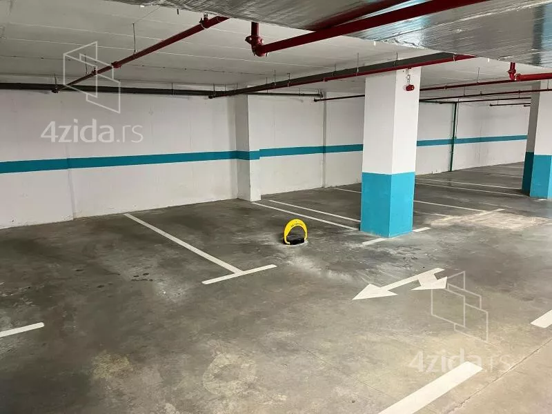 Garaža | 4zida