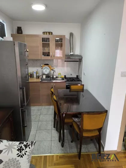 Socijalno | 4zida.rs