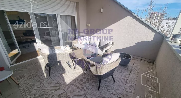 Petosoban stan | 4zida