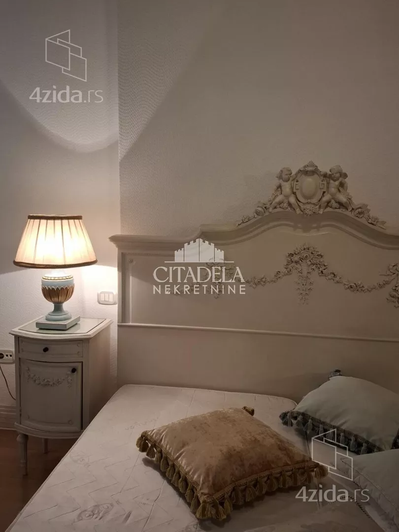 4-etažna kuća | 4zida