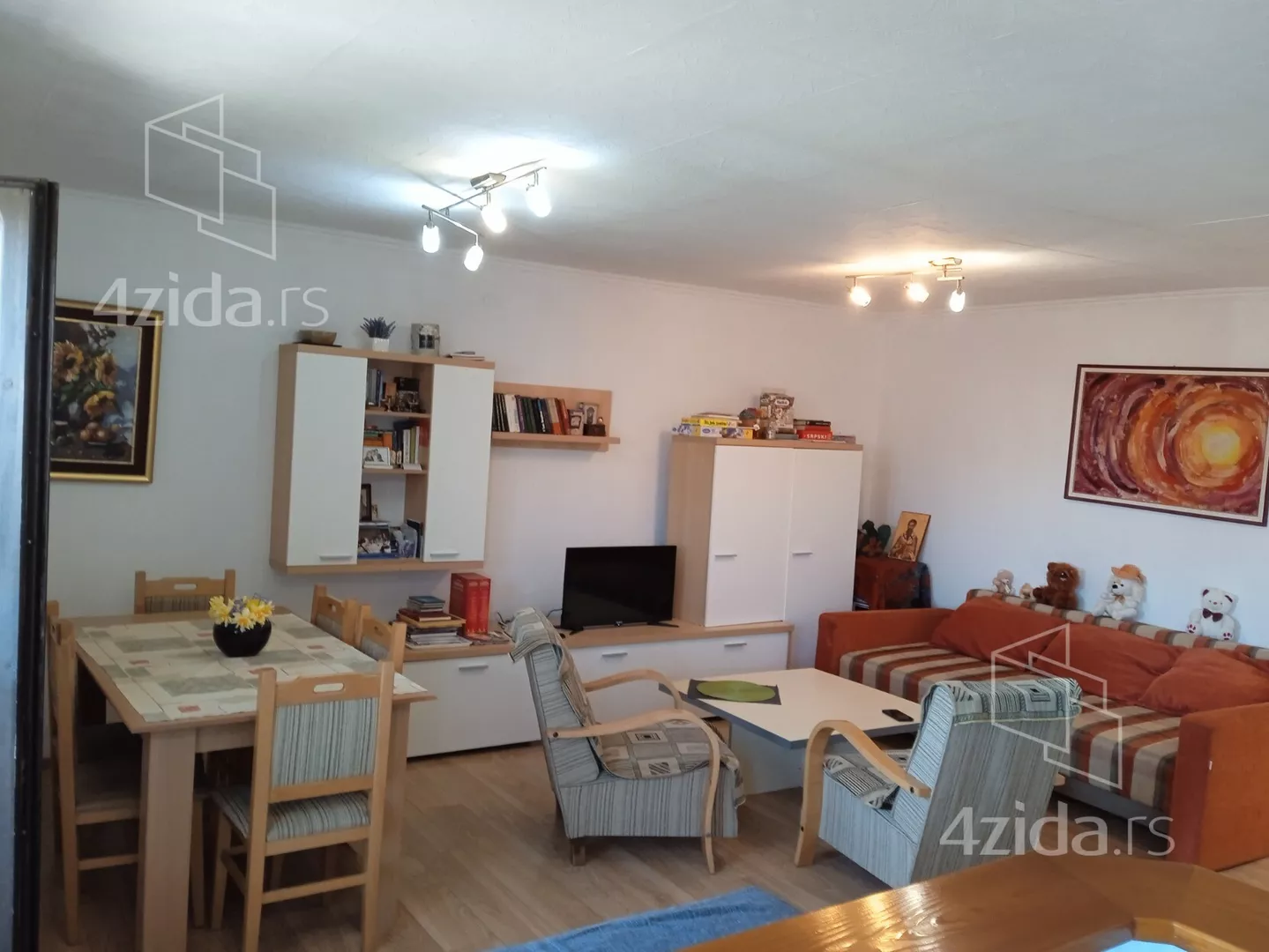 3-etažna kuća | 4zida