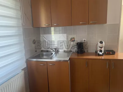 Generala Černjajeva | 4zida.rs