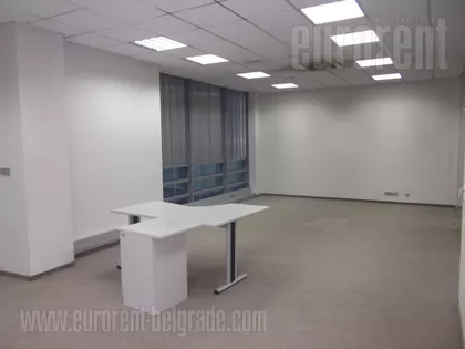NOVI MERKATOR | 4zida.rs