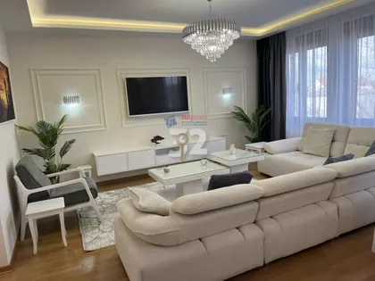 Vase Stajića | 4zida.rs