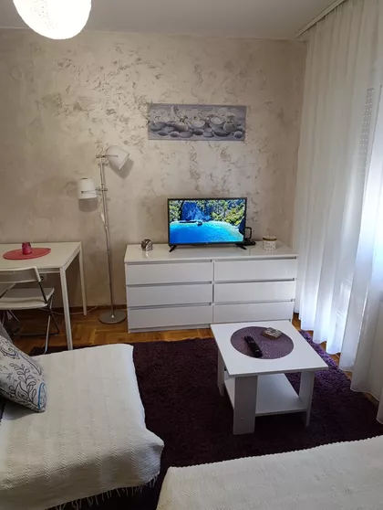 Vojvode Vlahovića Zvezdara | 4zida.rs