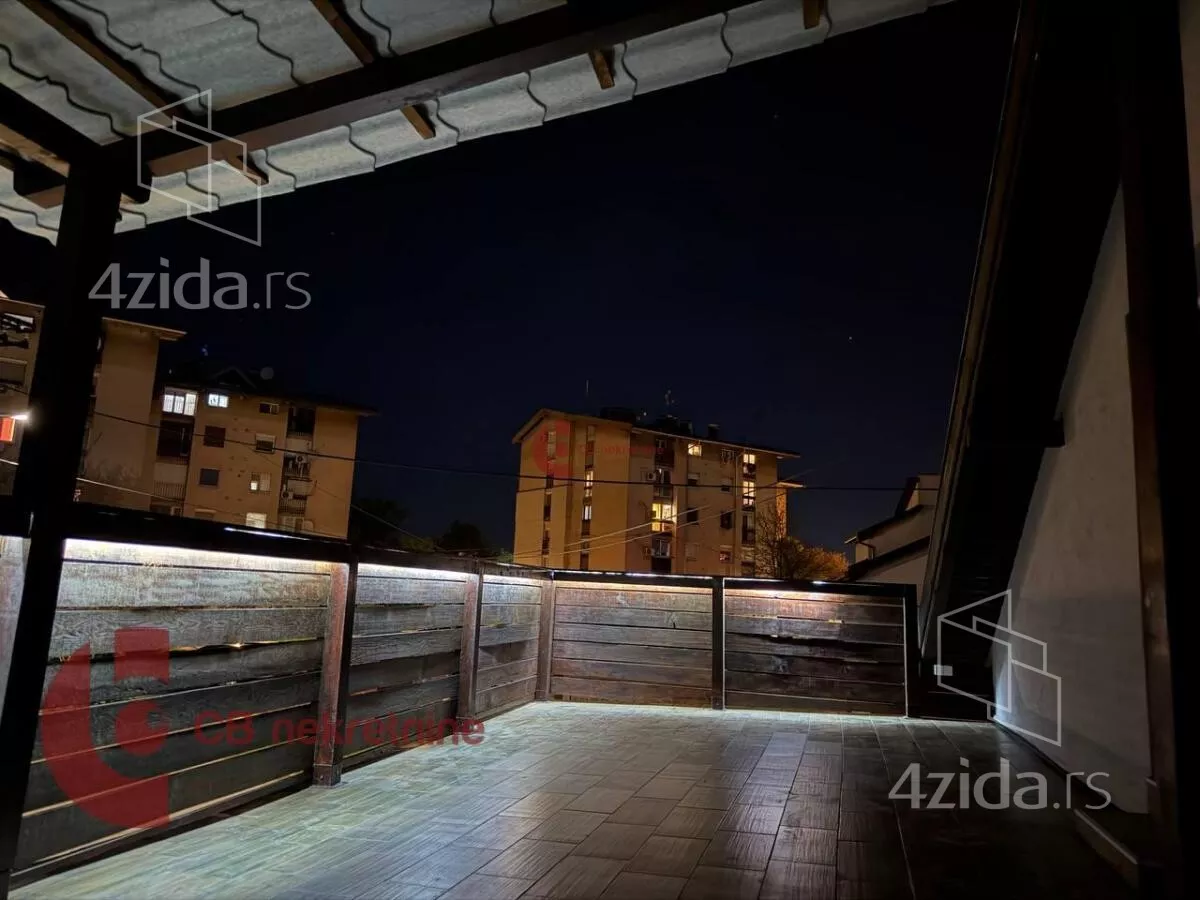 Kuća | 4zida