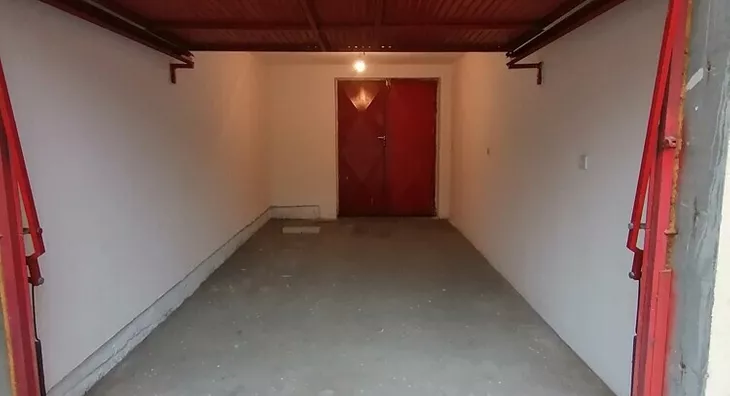 Garaža | 4zida