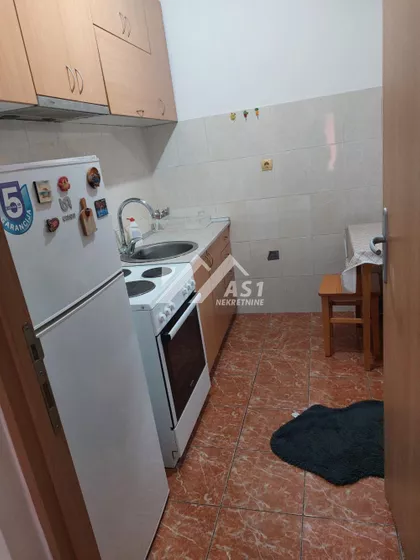 Janka Čmelika | 4zida.rs