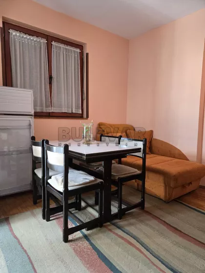 Hajduk Veljkova | 4zida.rs