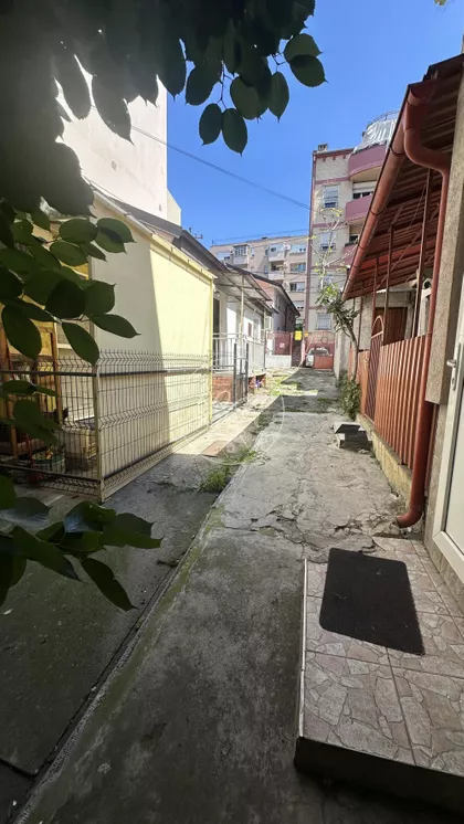 Kulina Bana | 4zida.rs