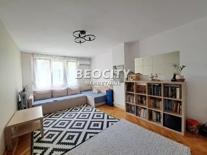 Južni Bulevar | 4zida.rs