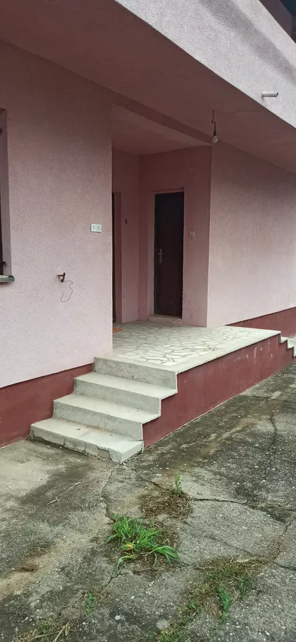 Vojvode Putnika 42 | 4zida.rs