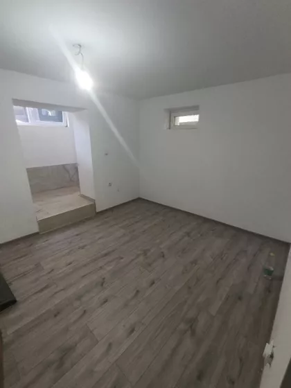 Pantelej | 4zida.rs