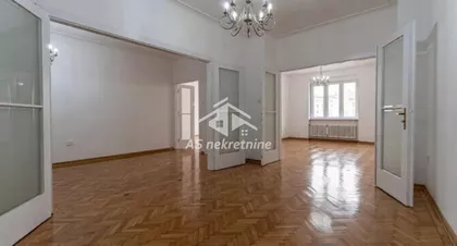 Trg Nikole Pašića | 4zida.rs